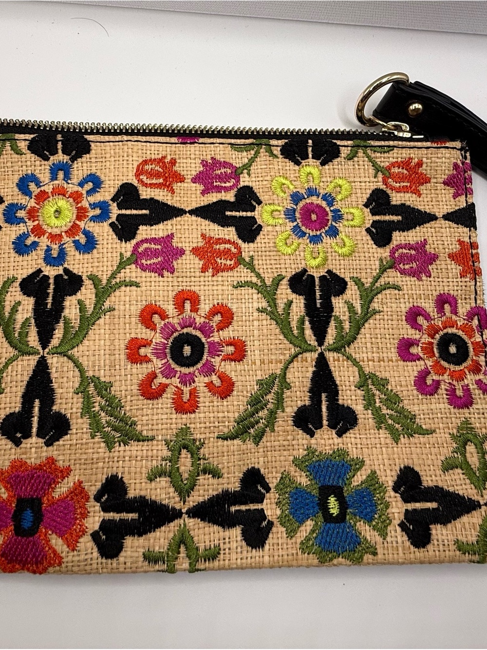 INC International Concepts Wristlet